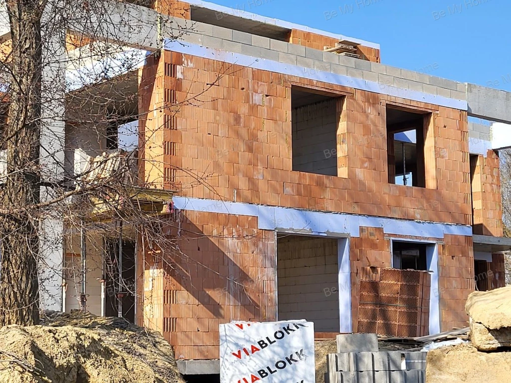 Panorámás PENTHOUSE lakás