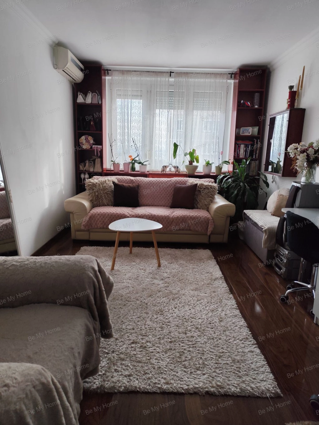 Eladó OSP alkalmas Óbudai panel lakás!