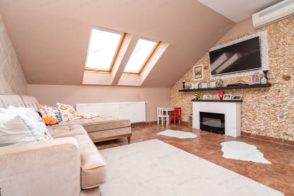 Eladó CSALÁDIHÁZ Nagykovácsiban bevezetett ÜZLETTEL!