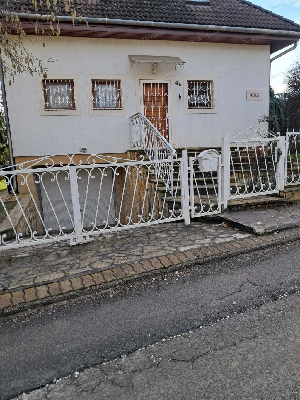 Eladó családi ház, Tahitótfalu, Tahi, Semmelweis