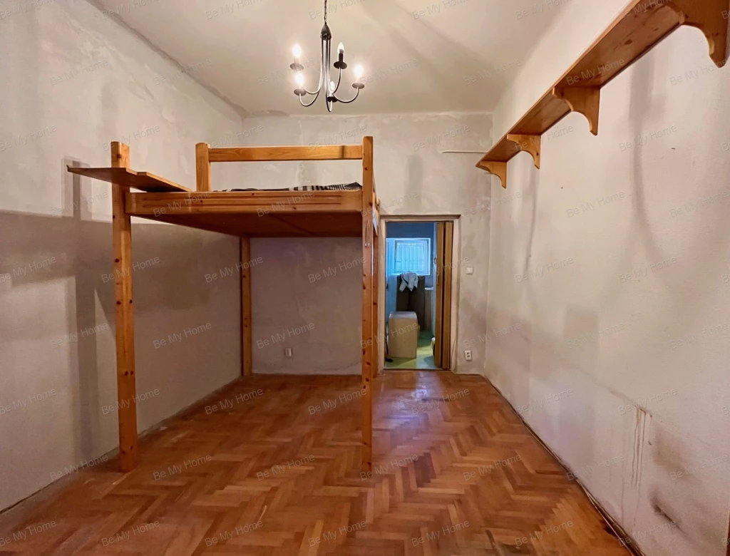 Ne maradj le róla! Óbuda, 28 m2. Földszint.