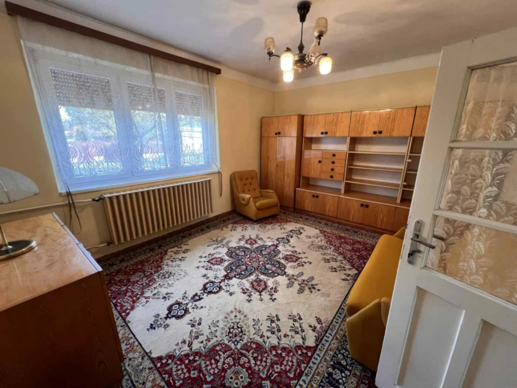 c3-1-name c2-19-name, Nyíregyháza, Kertváros