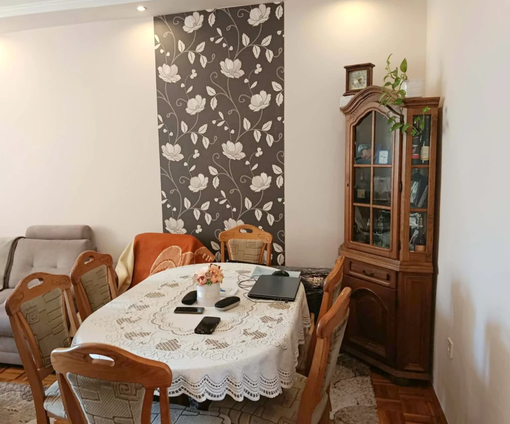 Szép lakás jó helyen, jó áron!