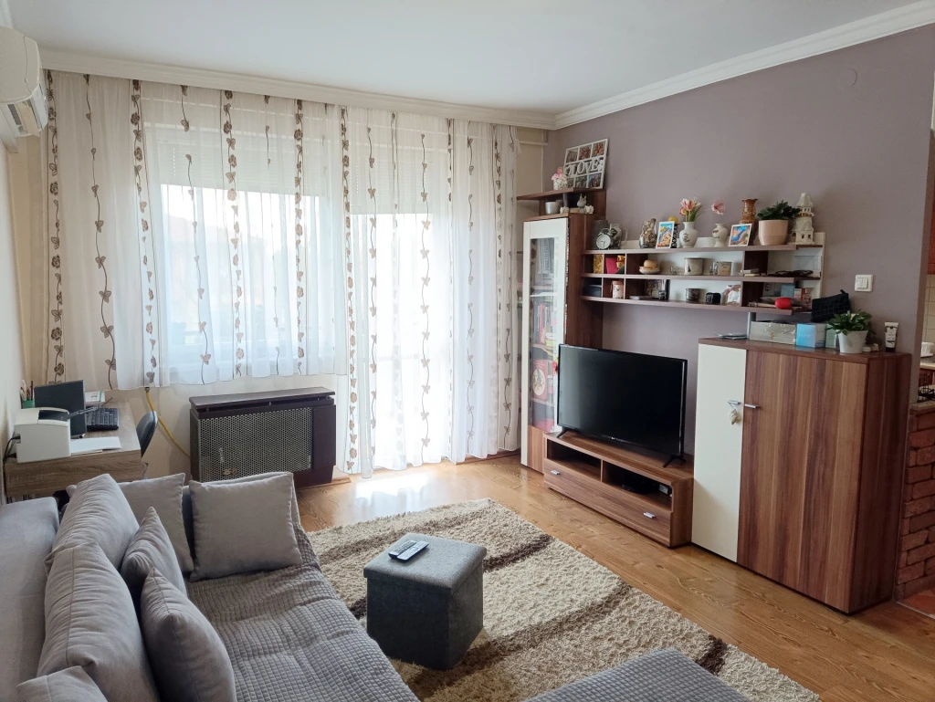 c3-1-name c2-20-name, Nyíregyháza, Belváros