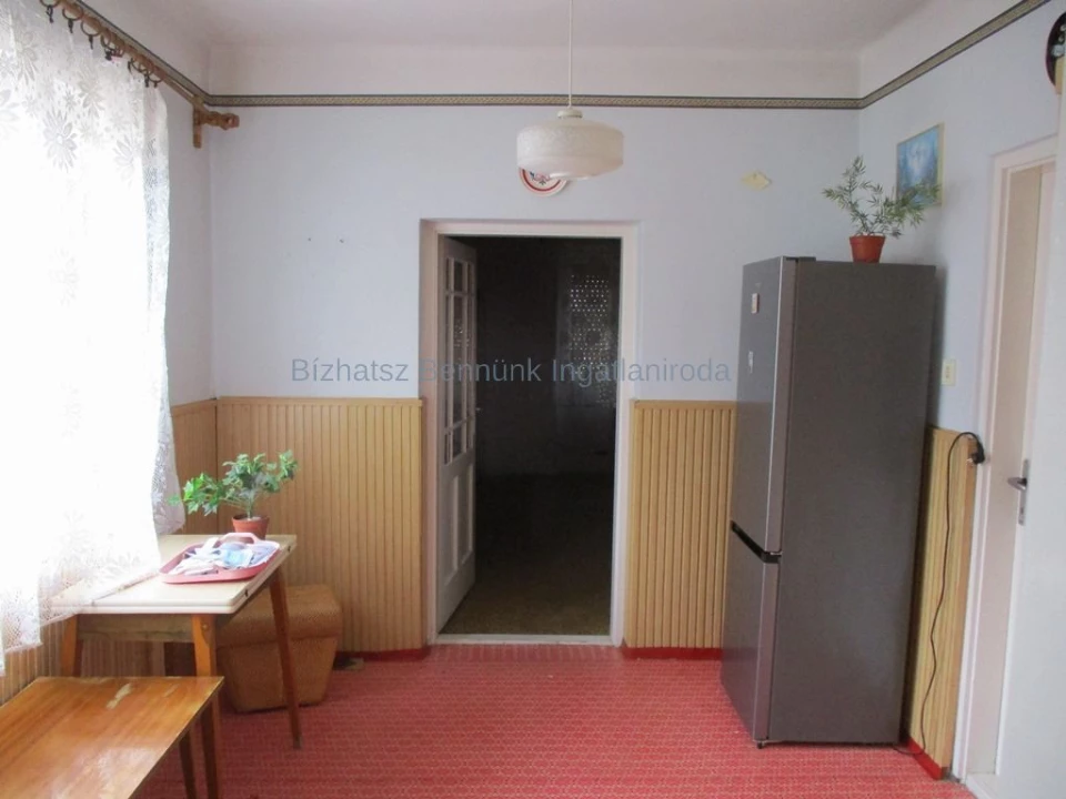 For sale house, Buj