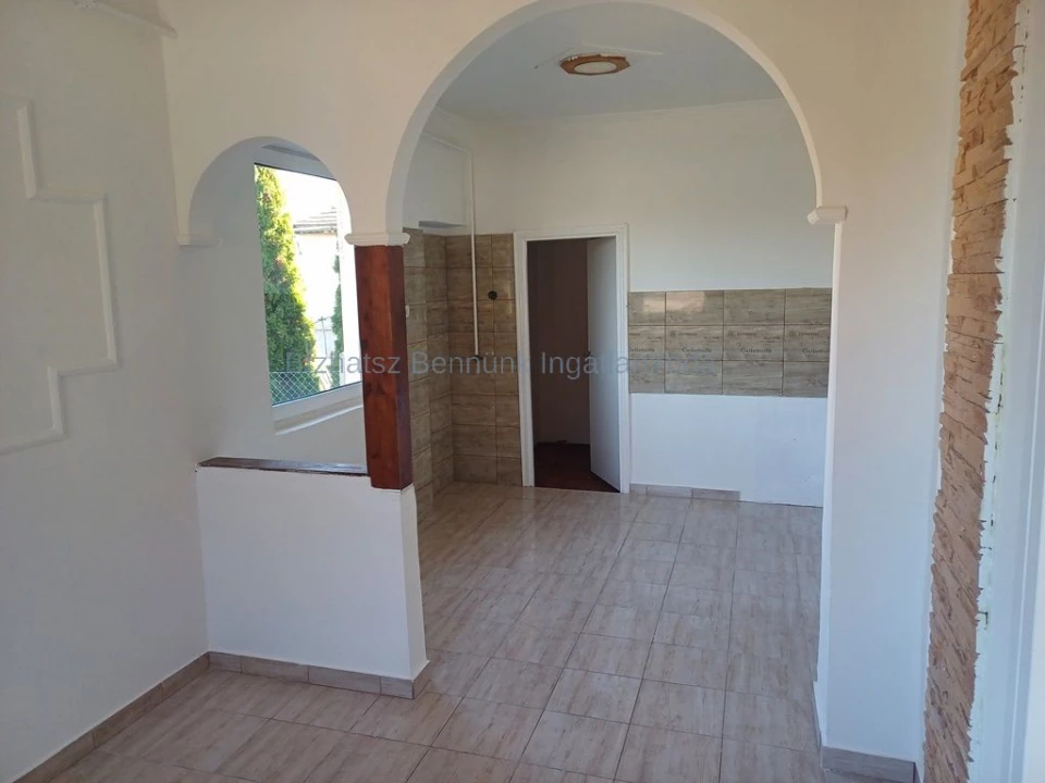 For sale house, Kemecse