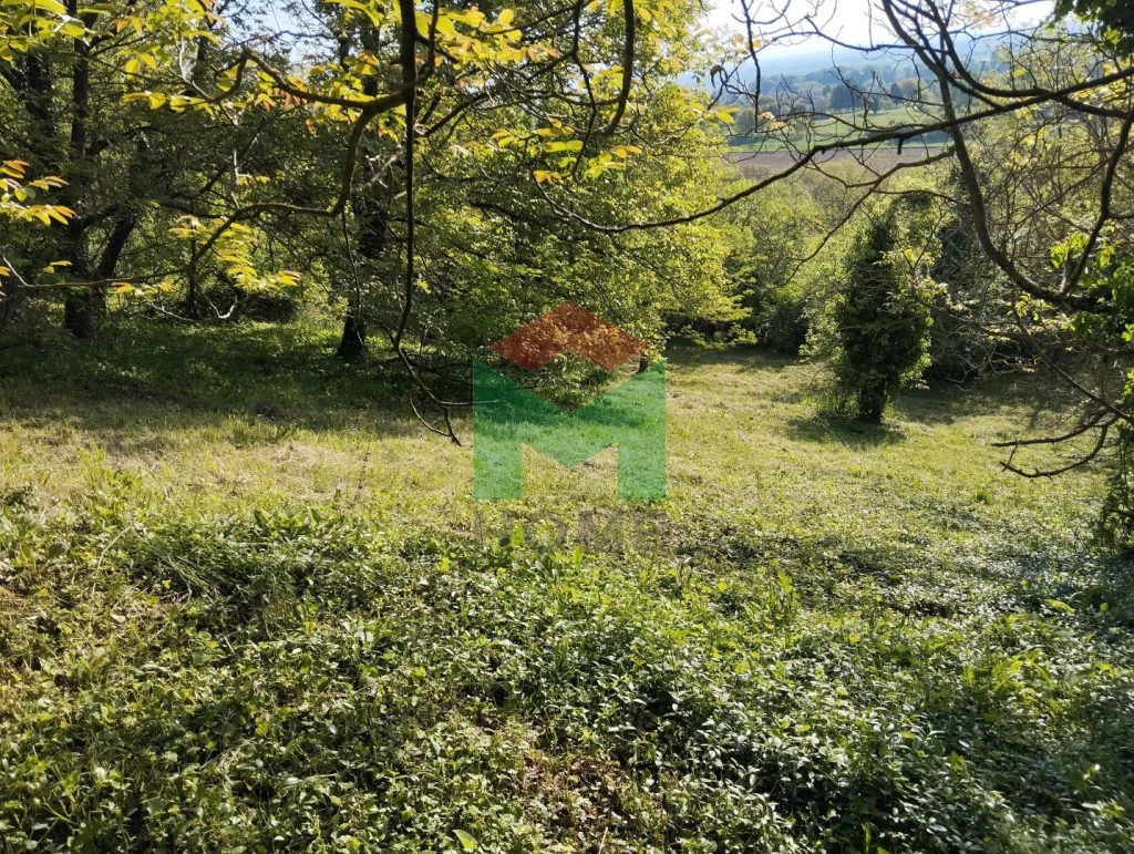 Panorámás zártkert Marcaliban