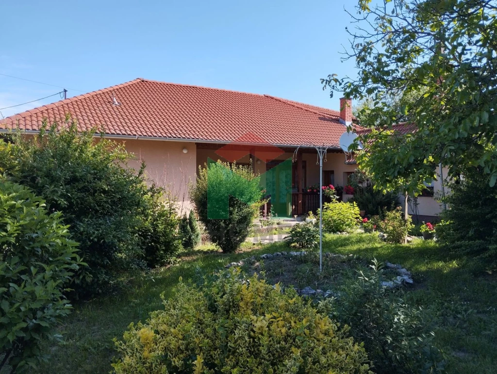 For sale house, Nikla