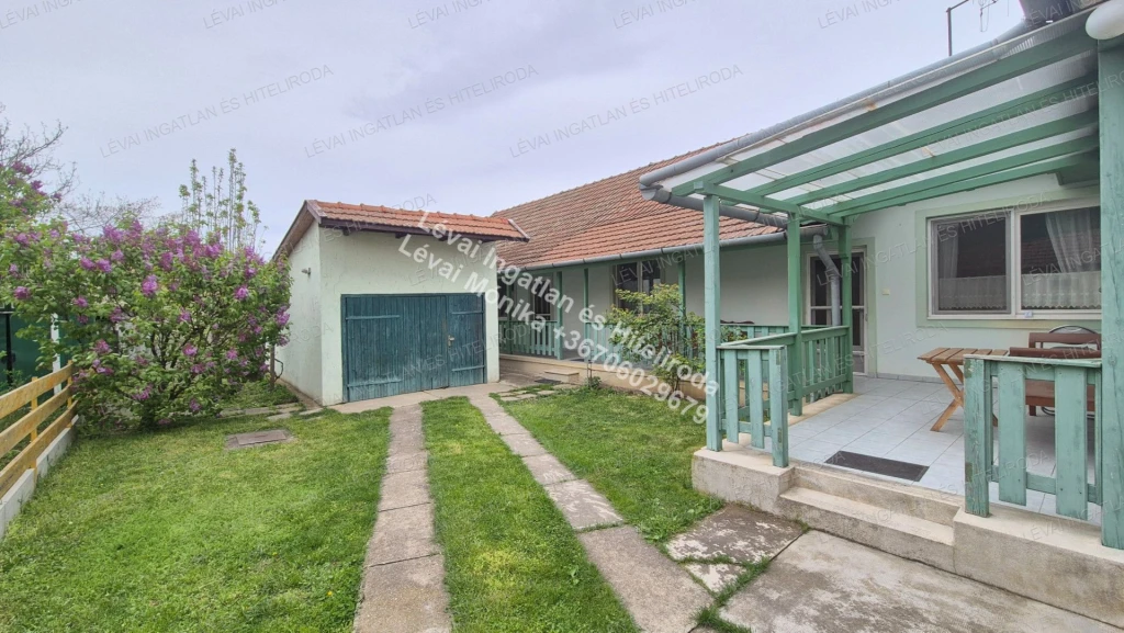 c3-1-name c2-1-name, Békéscsaba, Erzsébethely