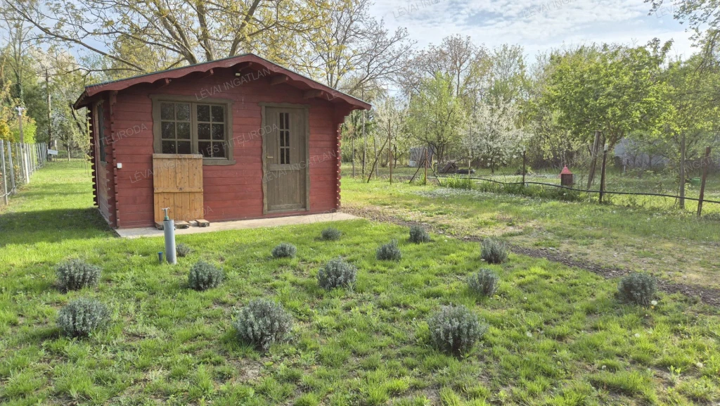Vízparti telek eladó Békéscsabán, a Gerlai Holtág partján