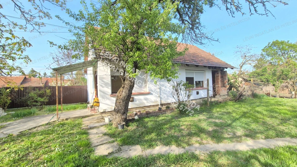 Eladó családi ház Békés kedvelt városrészén!