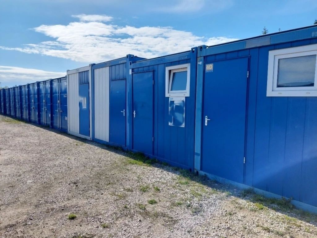 Kiadó egyedi garázs, Pécs, Kertváros