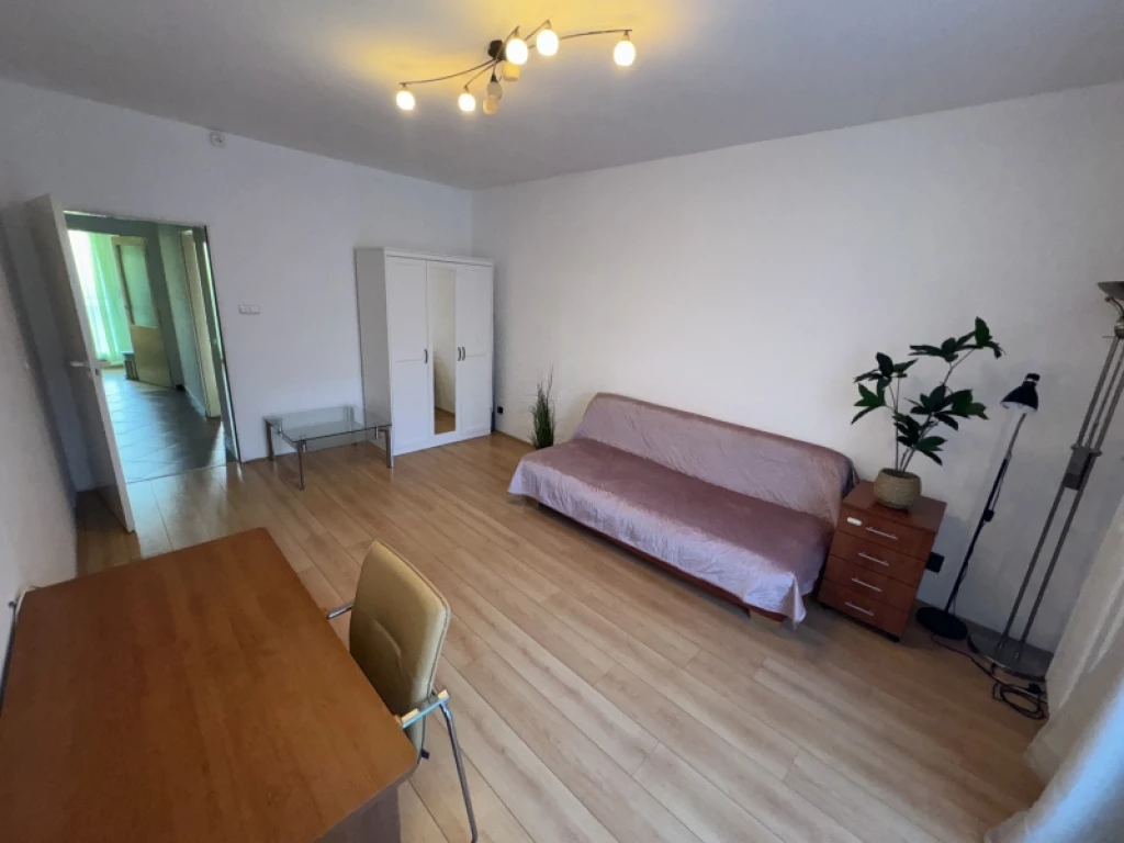 c3-2-name c2-20-name, Pécs, Egyetemváros