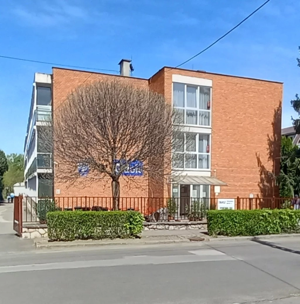 For sale brick flat, Harkány