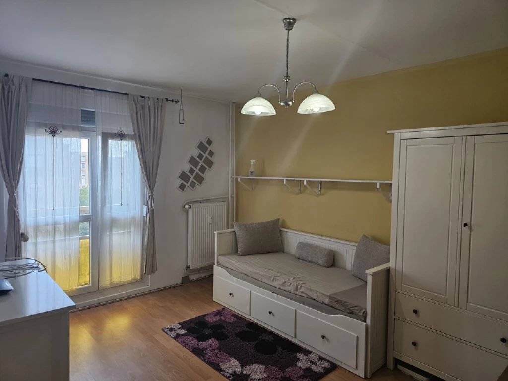 For rent panel flat, Pécs, Belváros