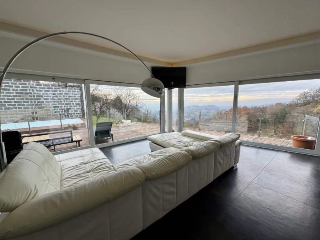 Eladó családi ház, Pécs, Mecsekoldal/Szkókó