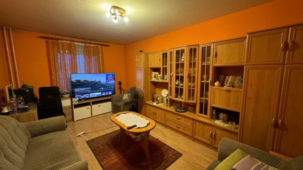 For sale panel flat, Pécs, Kertváros