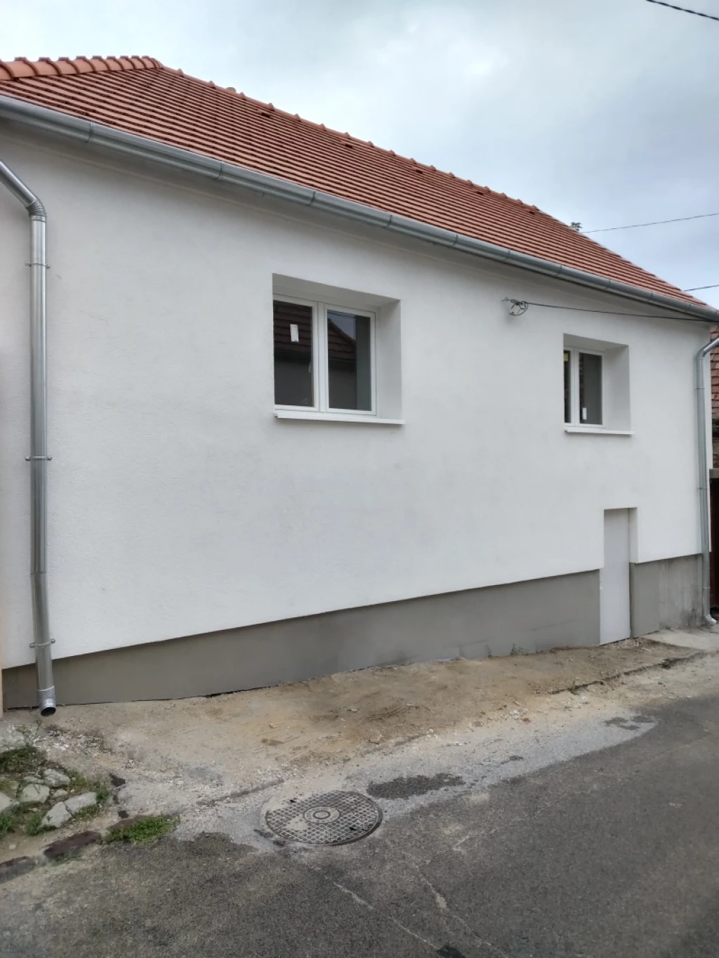 Eladó családi ház, Pécs, Belváros