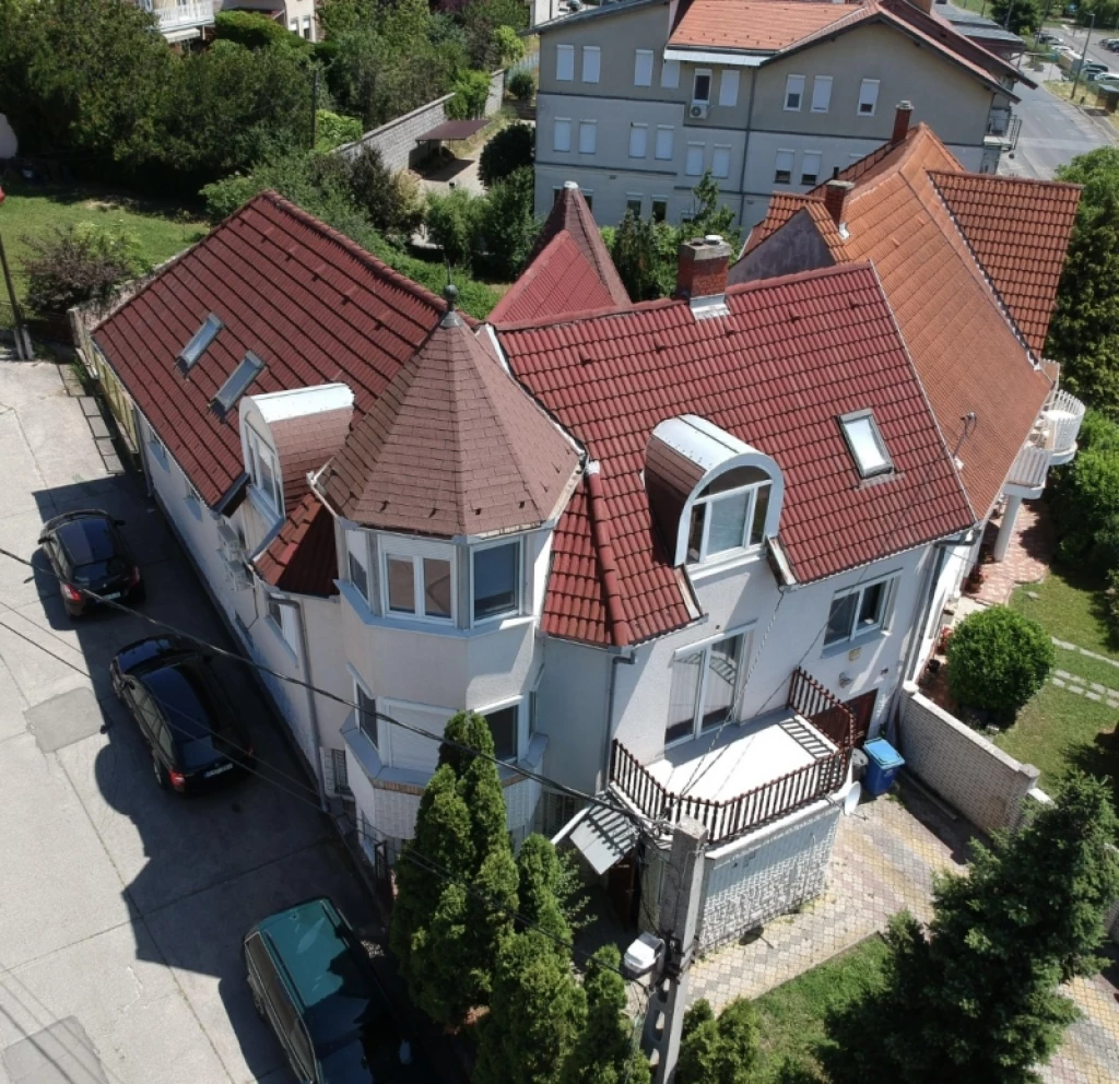 Eladó családi ház, Pécs, Patacs