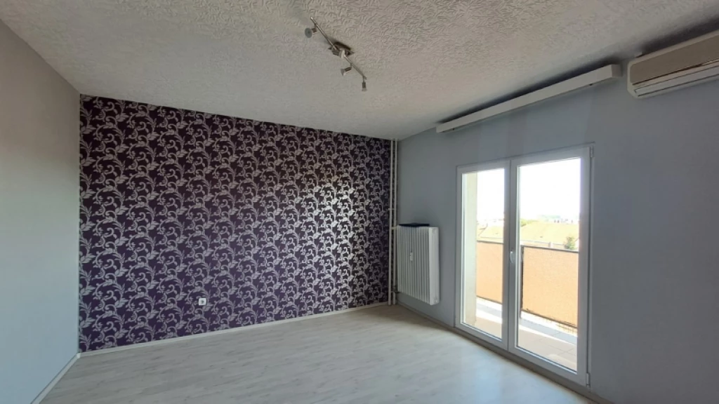 Kiadó panellakás, Pécs, Egyetemváros