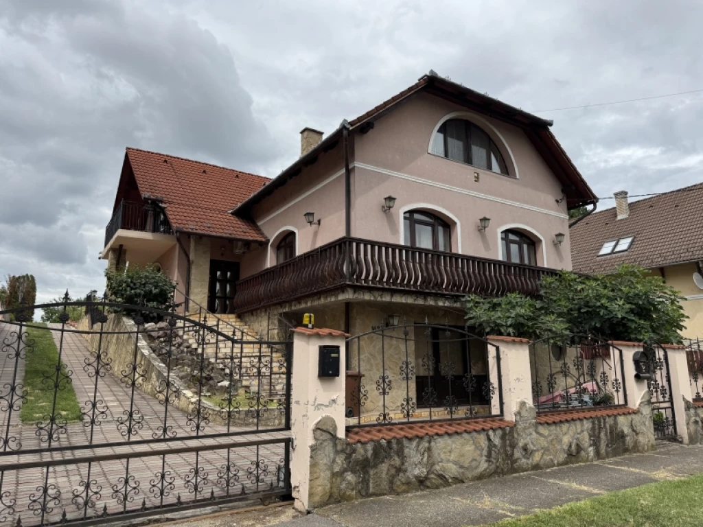 For sale house, Keszü