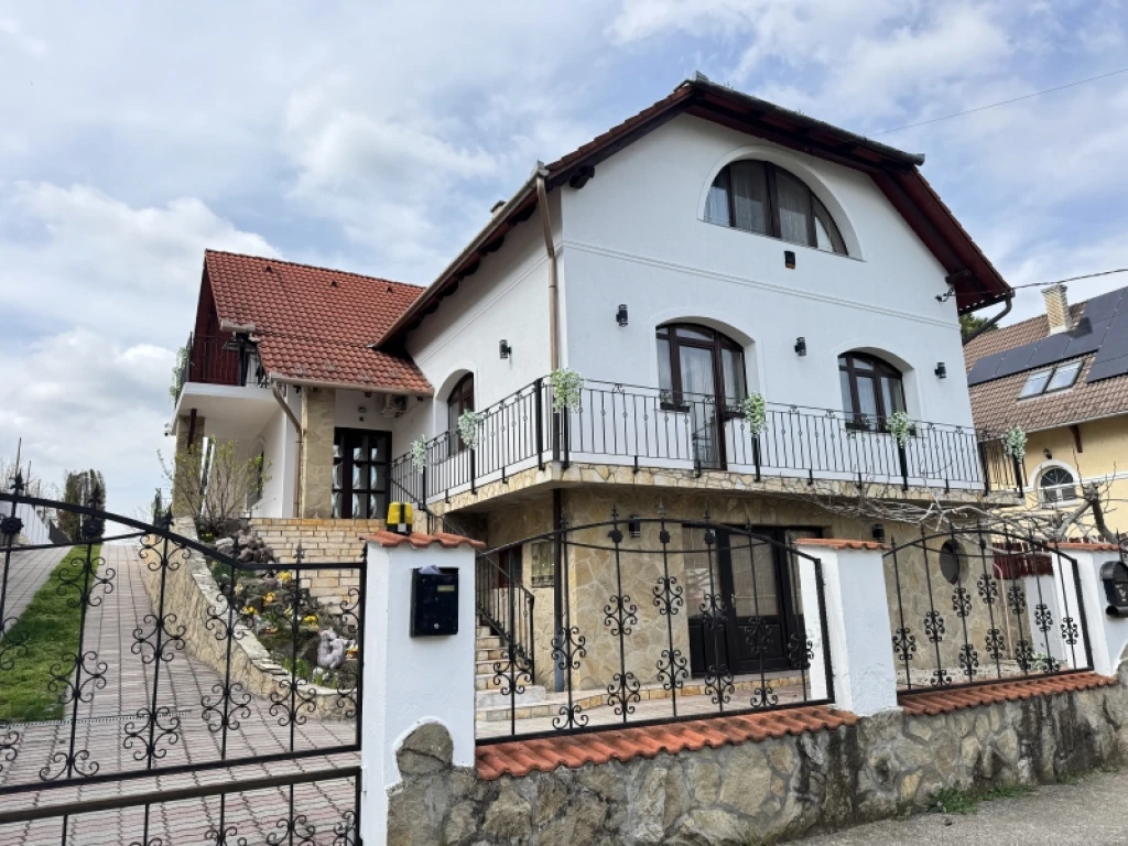 c3-1-name c2-1-name, Keszü