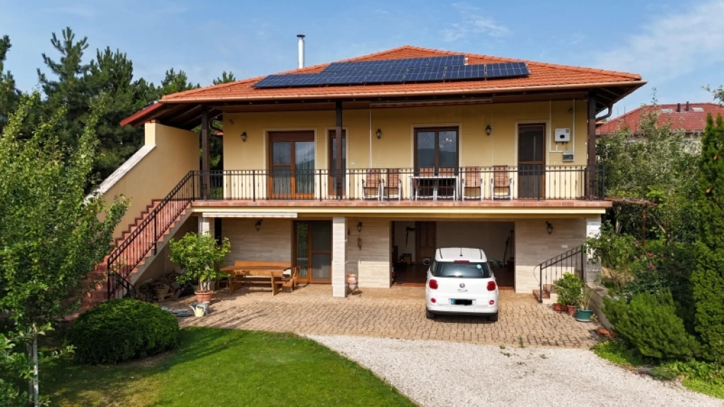 Eladó családi ház, Pécs, Mecsekoldal/Donátus