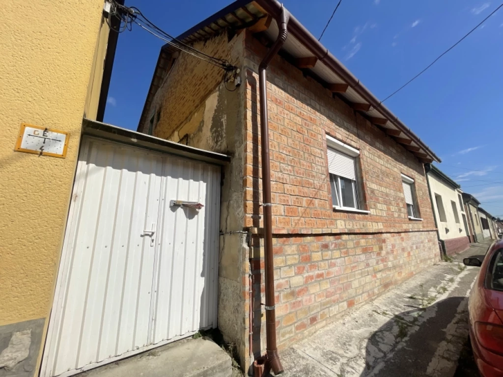 For sale house, Pécs, Gyárváros
