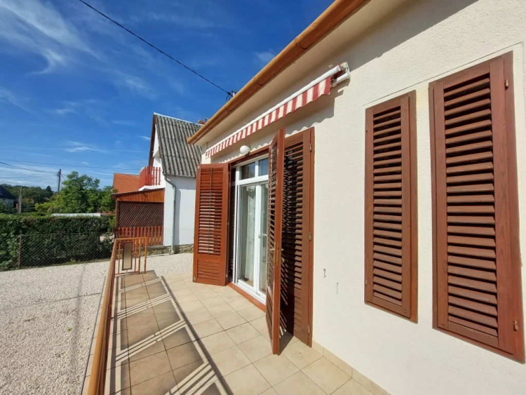 For sale panel flat, Harkány