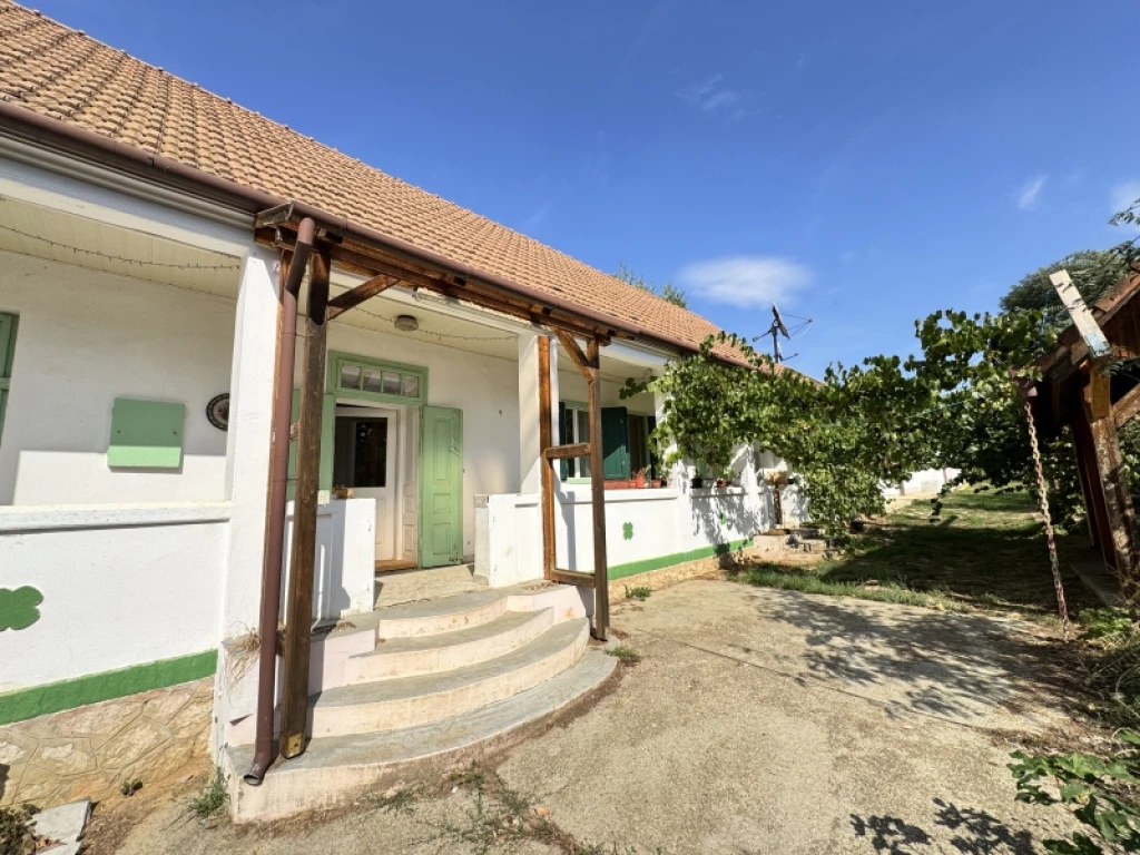 For sale house, Szalánta