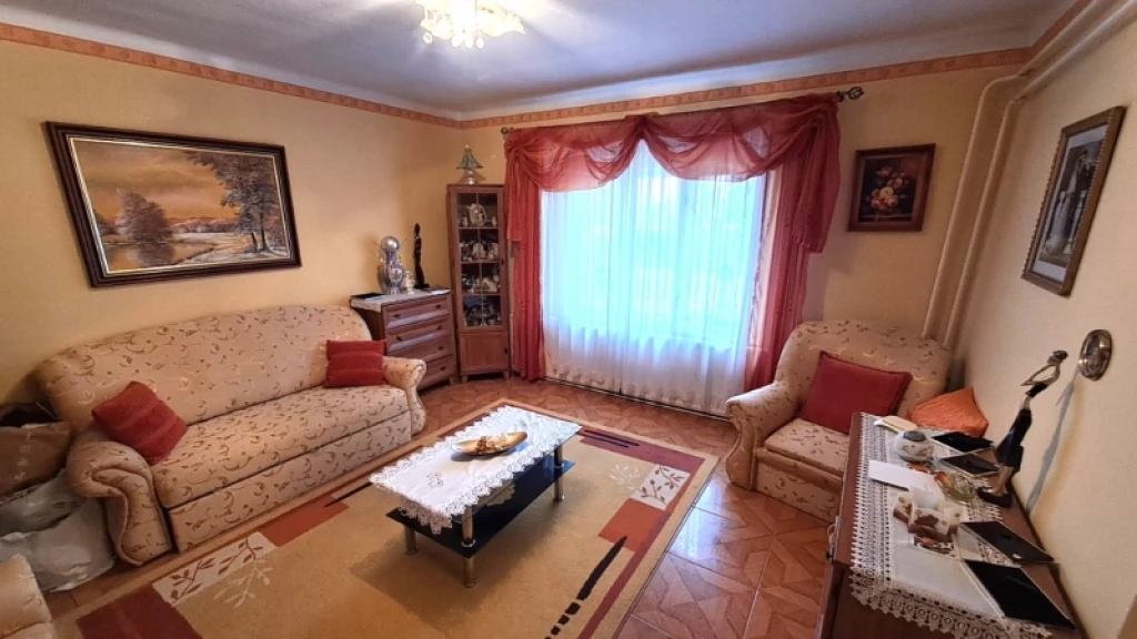 c3-1-name c2-1-name, Bogádmindszent