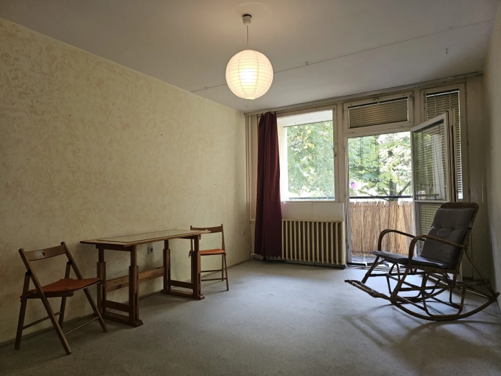 For sale panel flat, Pécs, Kertváros