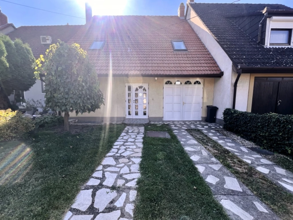 Eladó sorház, Pécs, Kertváros/Málom