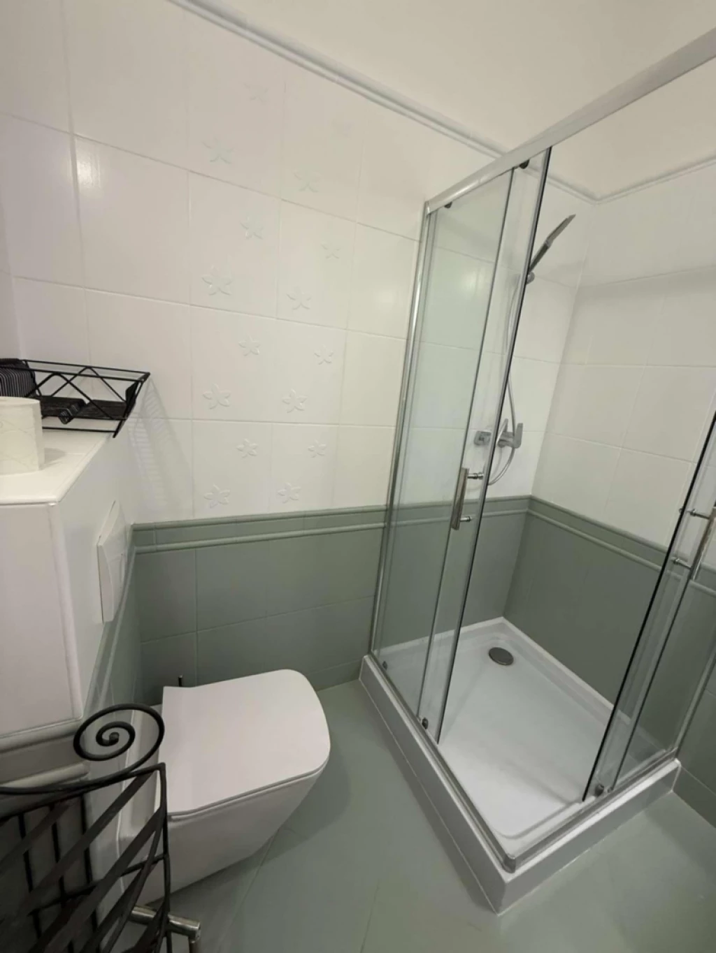 c3-1-name c2-19-name, Pécs, Belváros