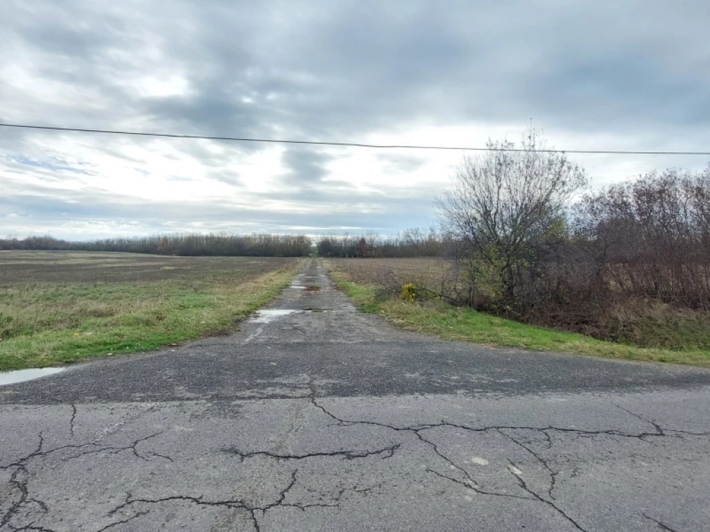 For sale panel flat, Harkány