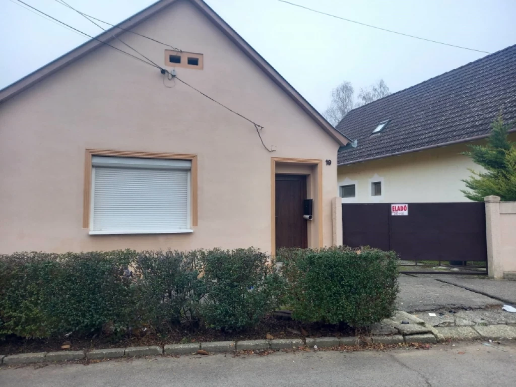 For sale house, Siklós