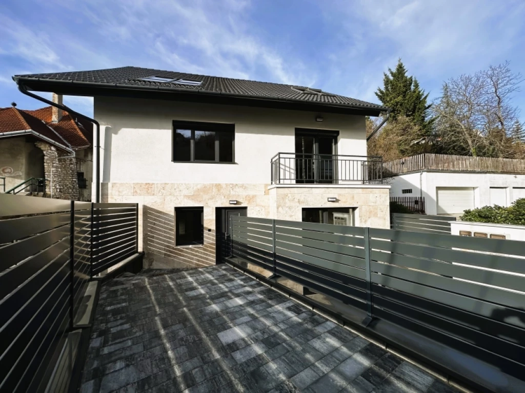 For sale brick flat, Pécs, Mecsekoldal/Bálics