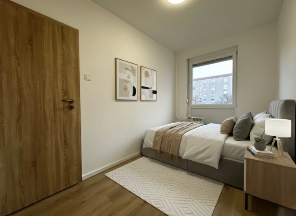 Eladó panellakás, Pécs, Kertváros