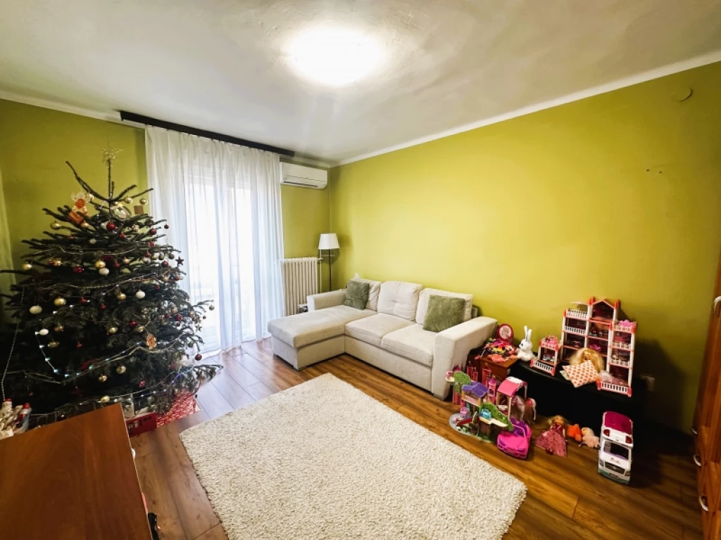 c3-1-name c2-19-name, Pécs, Belváros