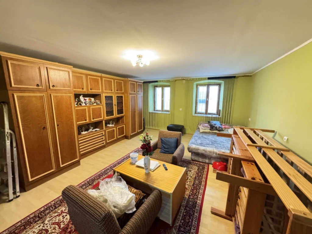 For sale part of a house property, Pécsvárad