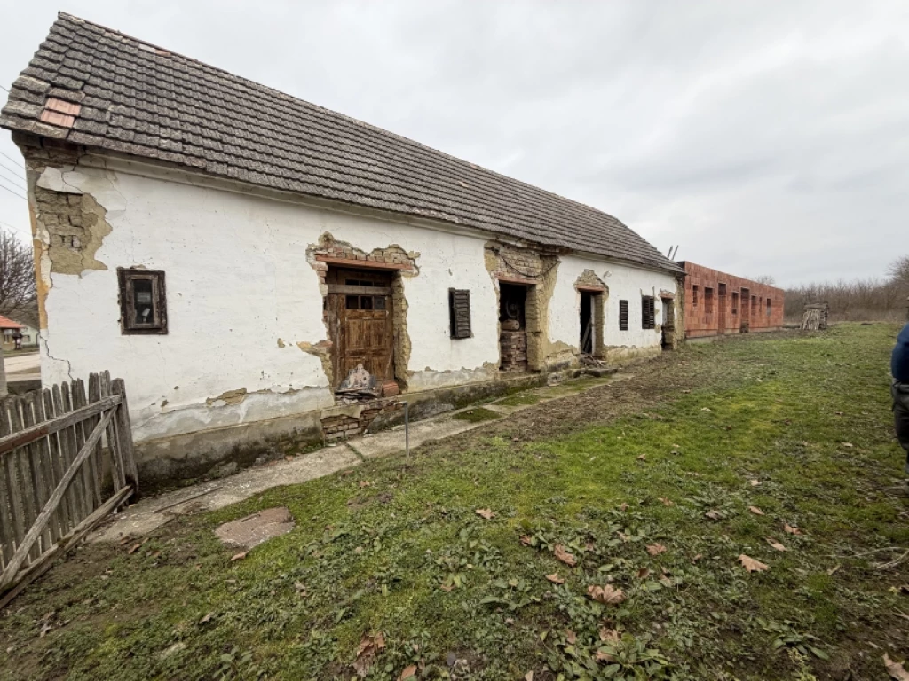 For sale house, Drávasztára