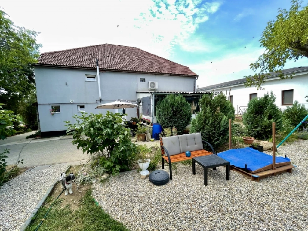 For sale brick flat, Pécs, Patacs