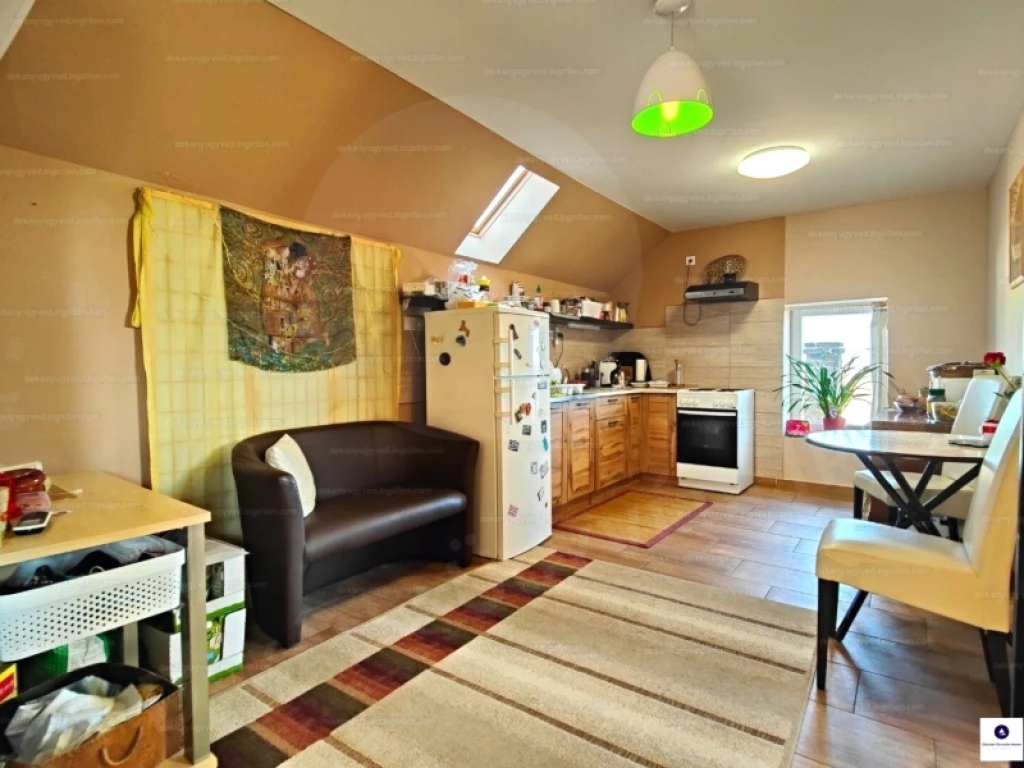 For sale part of a house property, Pécs, Belváros