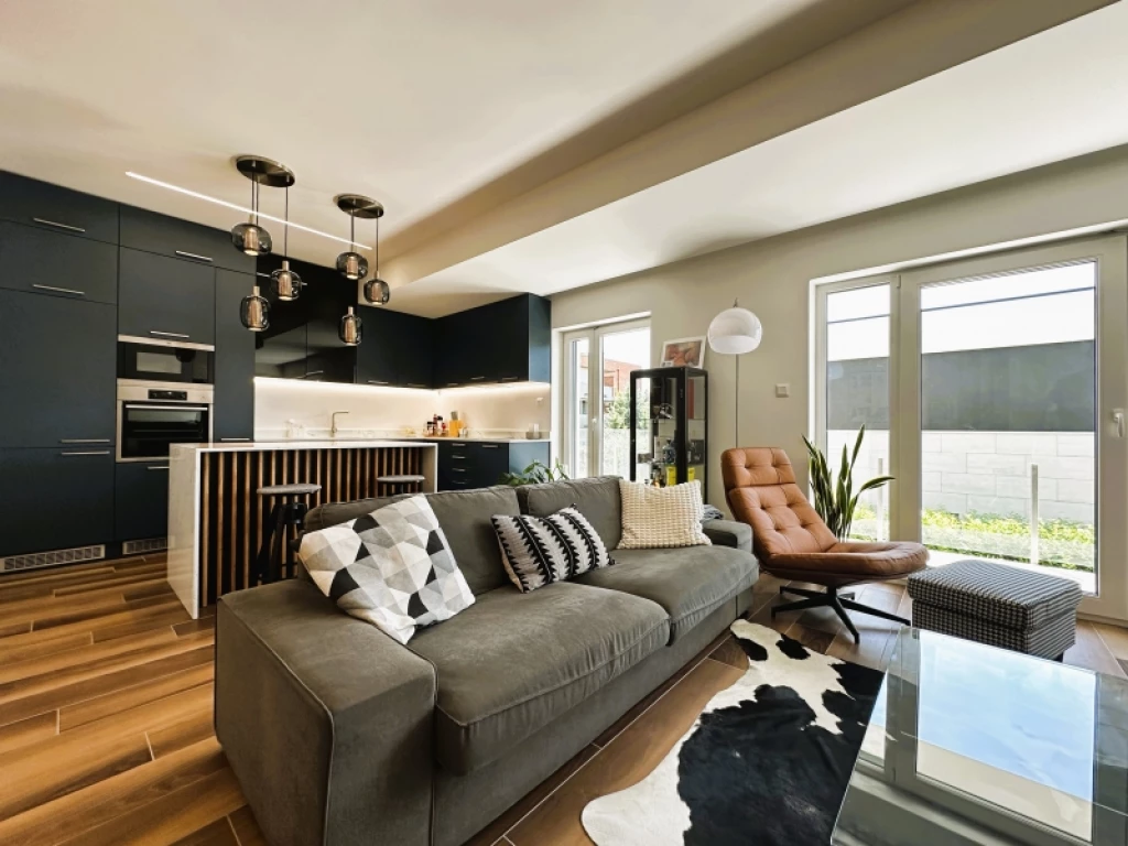 Eladó téglalakás, Pécs, Mecsekoldal/Belváros