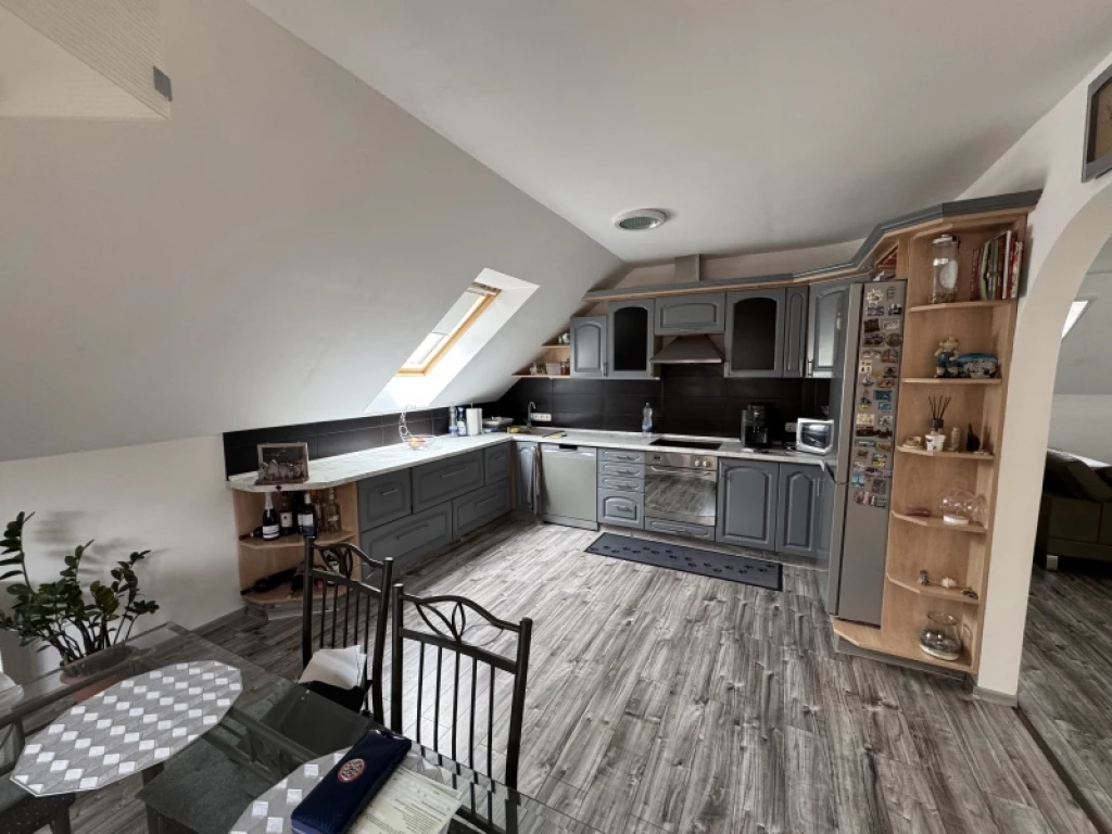 c3-1-name c2-1-name, Keszü