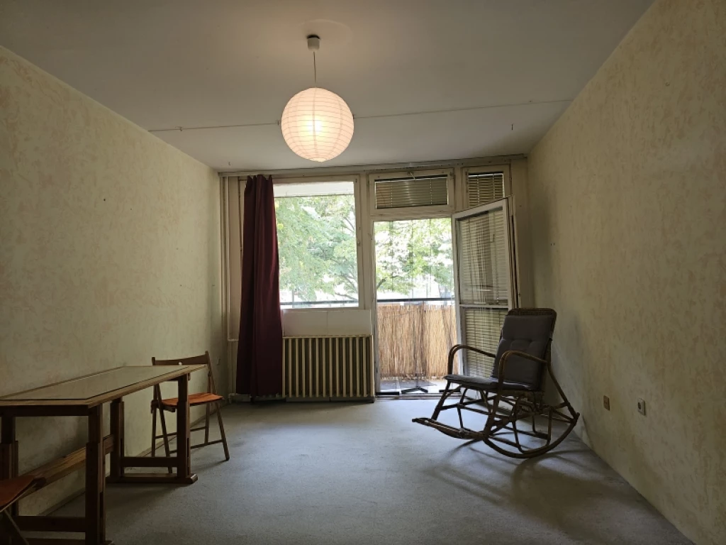 For sale panel flat, Pécs, Kertváros