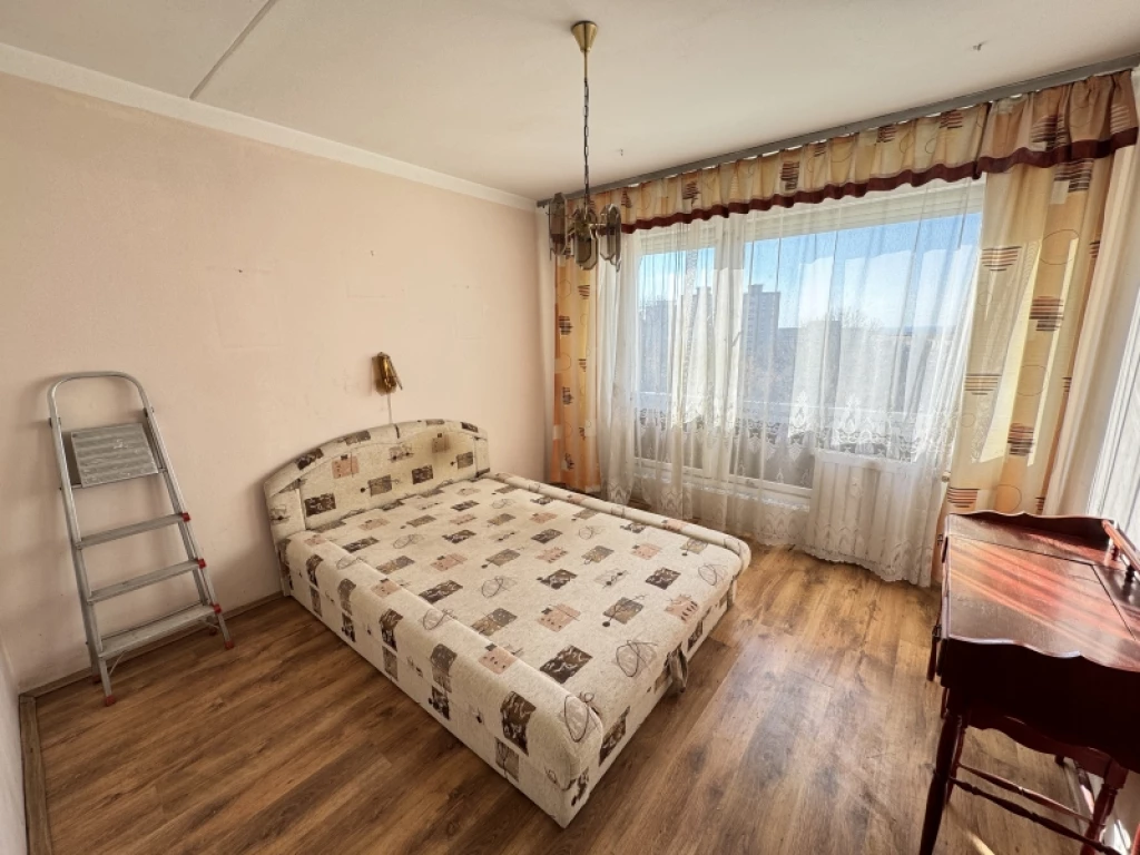 For sale panel flat, Pécs, Kertváros