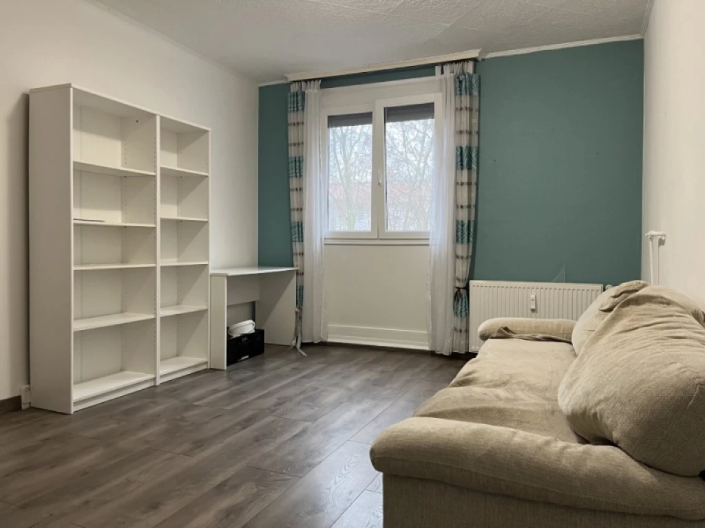 For sale panel flat, Pécs, Kertváros