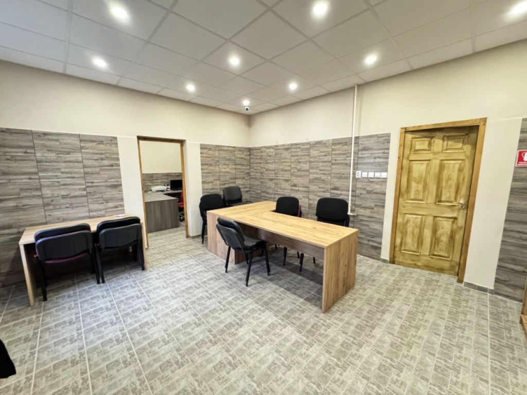 c3-1-name c2-19-name, Pécs, Budai-város