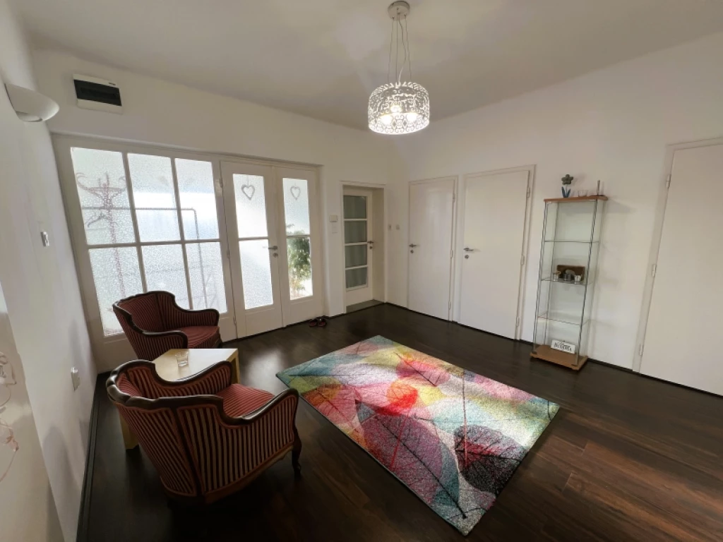 c3-1-name c2-1-name, Kozármisleny